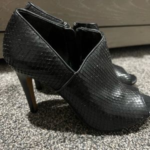 Audrey Brooke Textured Peep Toe Heels